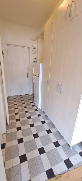Universitate /P-ta Rosetti, garsoniera, centrala proprie, acces metrou, STB
